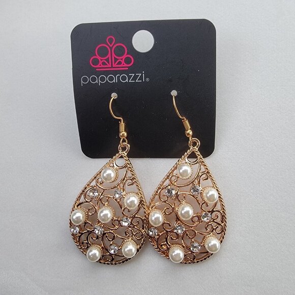 Elegant Gold and Pearl Teardrop Earrings - Picture 10 of 10